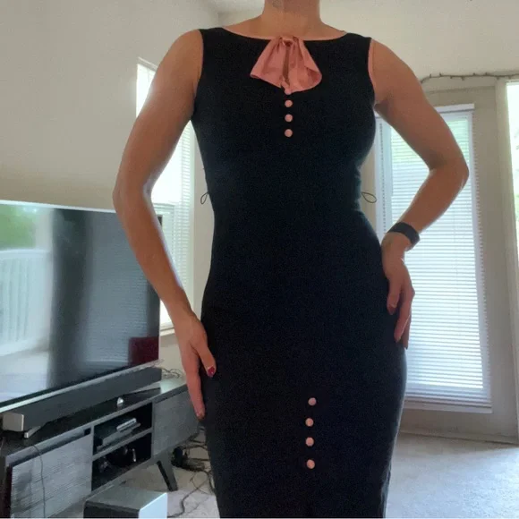 Stop Staring! Retro 30's 40’s 50’s Bombshell Dress Black With Pink Trim bow M - Picture 4 of 9